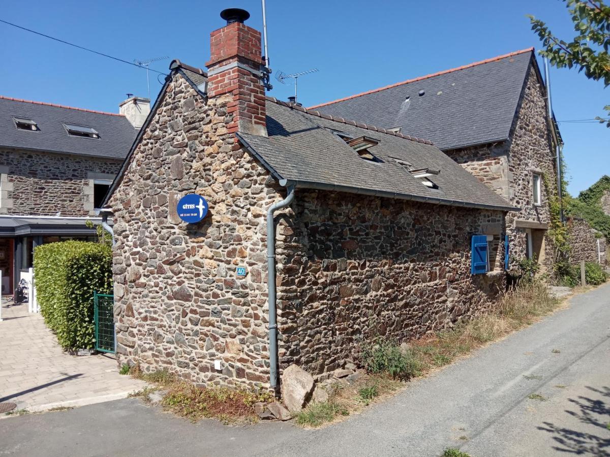 Maisonnette Et Gite Proches De La Mer Plouha Exterior foto